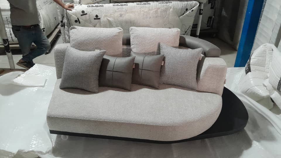 کاناپه با میز مکمل چپ هینا